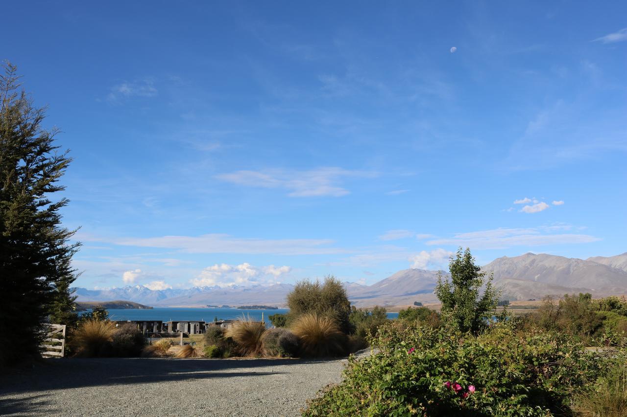 The Black House With Stunning Outdoor Bath Lake Tekapo Eksteriør bilde